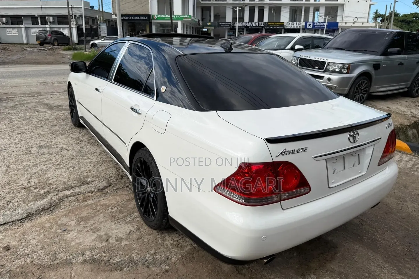 Toyota Crown 2006 White