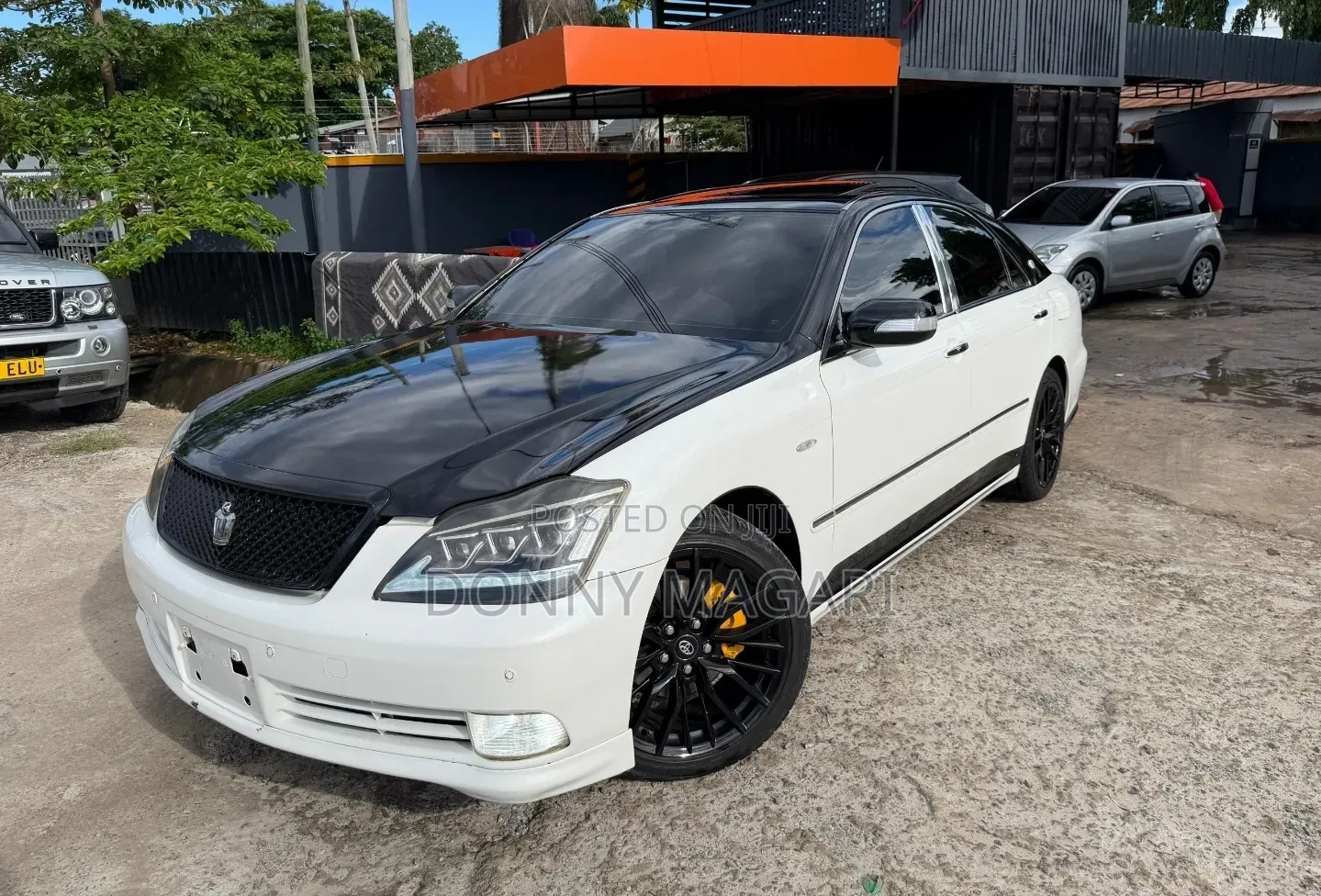 Toyota Crown 2006 White
