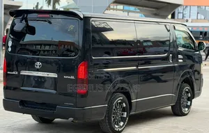 Toyota HiAce 2008 Black