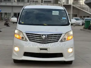 Toyota Alphard 2.4 Petrol FWD 2010 White