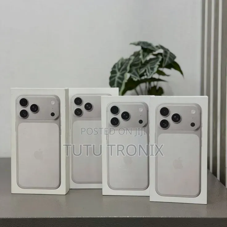 New Apple iPhone 17 Pro 256 GB White