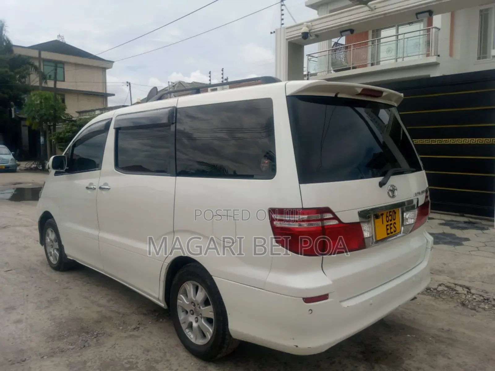 Toyota Alphard 2006 White