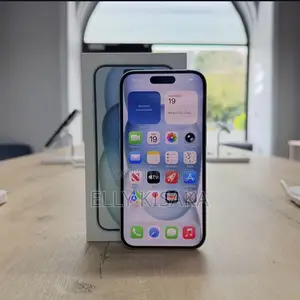 New Apple iPhone 15 256 GB White