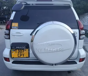 Toyota Land Cruiser Prado 2005 White