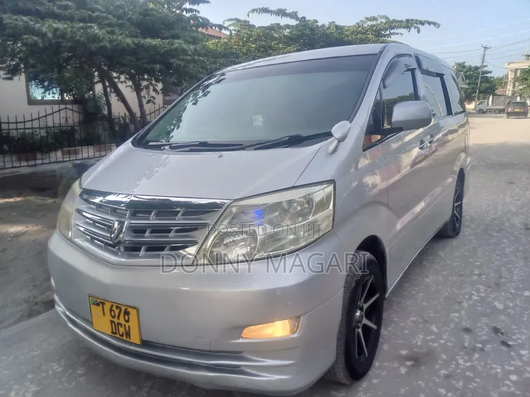 Toyota Alphard 2006 Silver