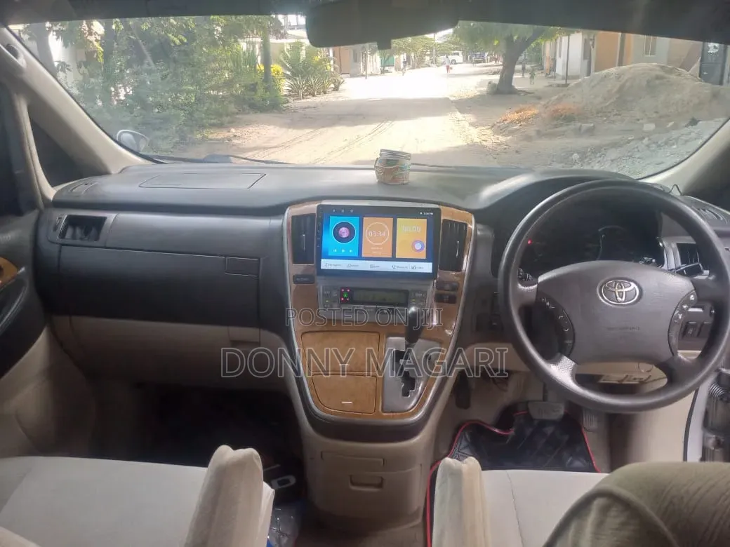 Toyota Alphard 2006 Silver