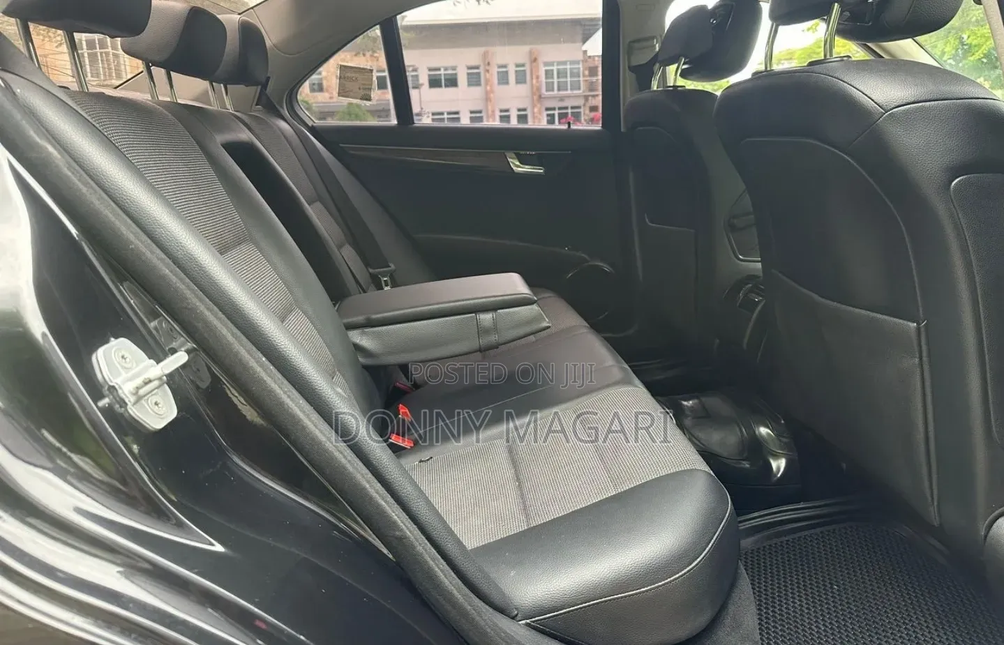 Mercedes-Benz C-Class 2009 Black