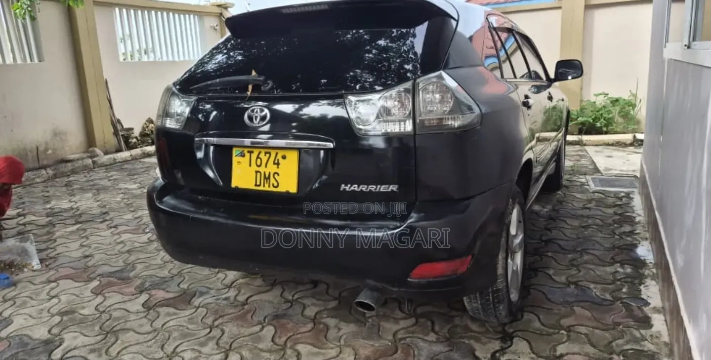 Toyota Harrier 2005 Black