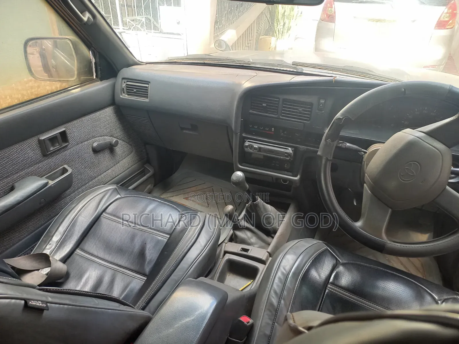 Toyota Hilux 1998 Green