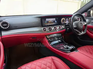 Mercedes-Benz E200 2017 Gray