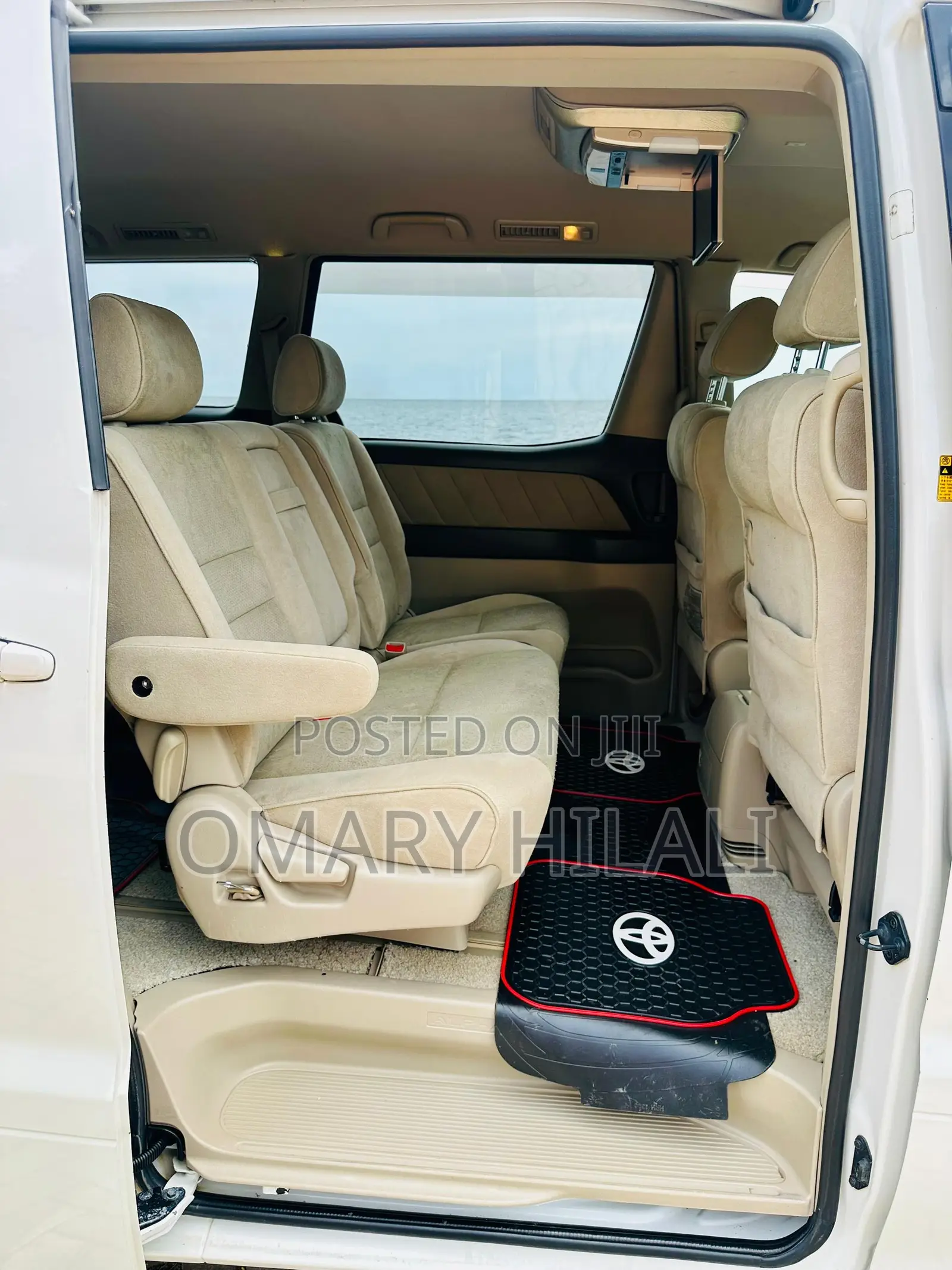 Toyota Alphard 2005 White