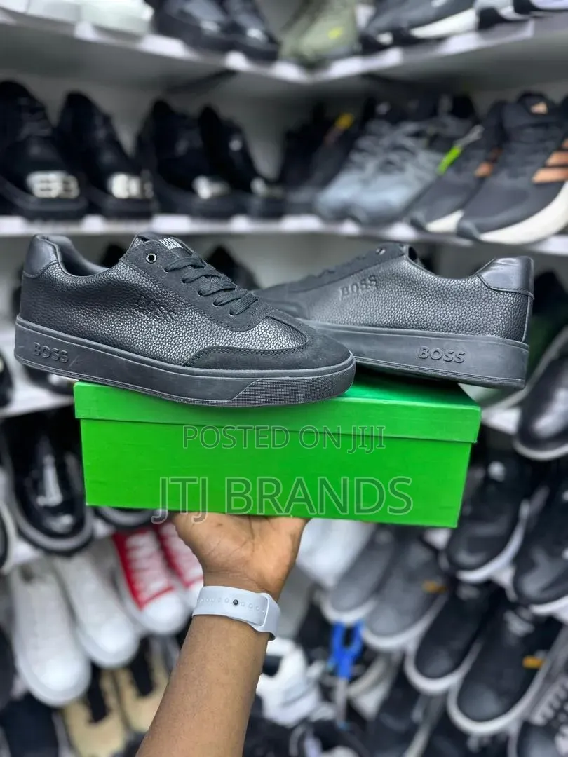 New Best Sneaker of New Loook