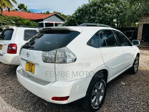 Toyota Harrier 2006 White