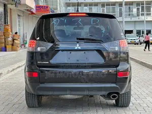 Mitsubishi Outlander 2009 Black