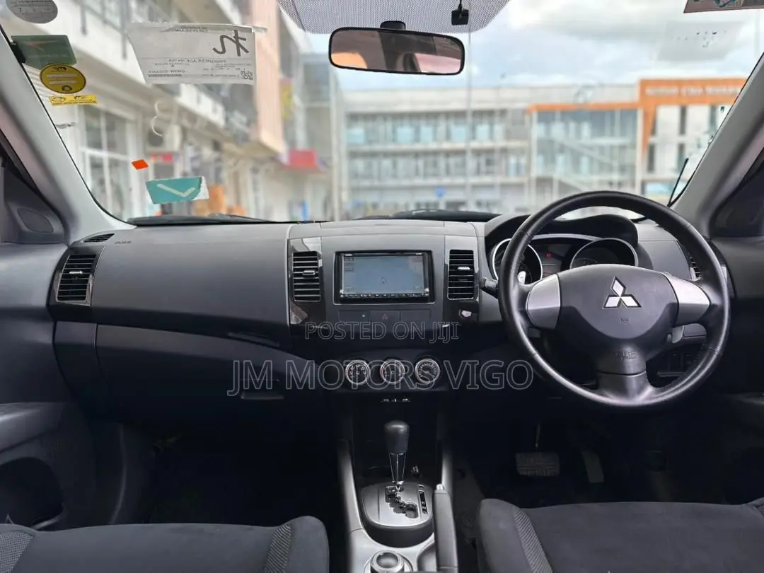 Mitsubishi Outlander 2009 Black