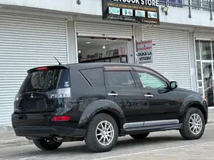Mitsubishi Outlander 2009 Black