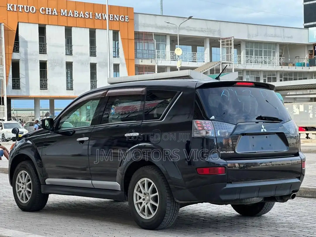 Mitsubishi Outlander 2009 Black