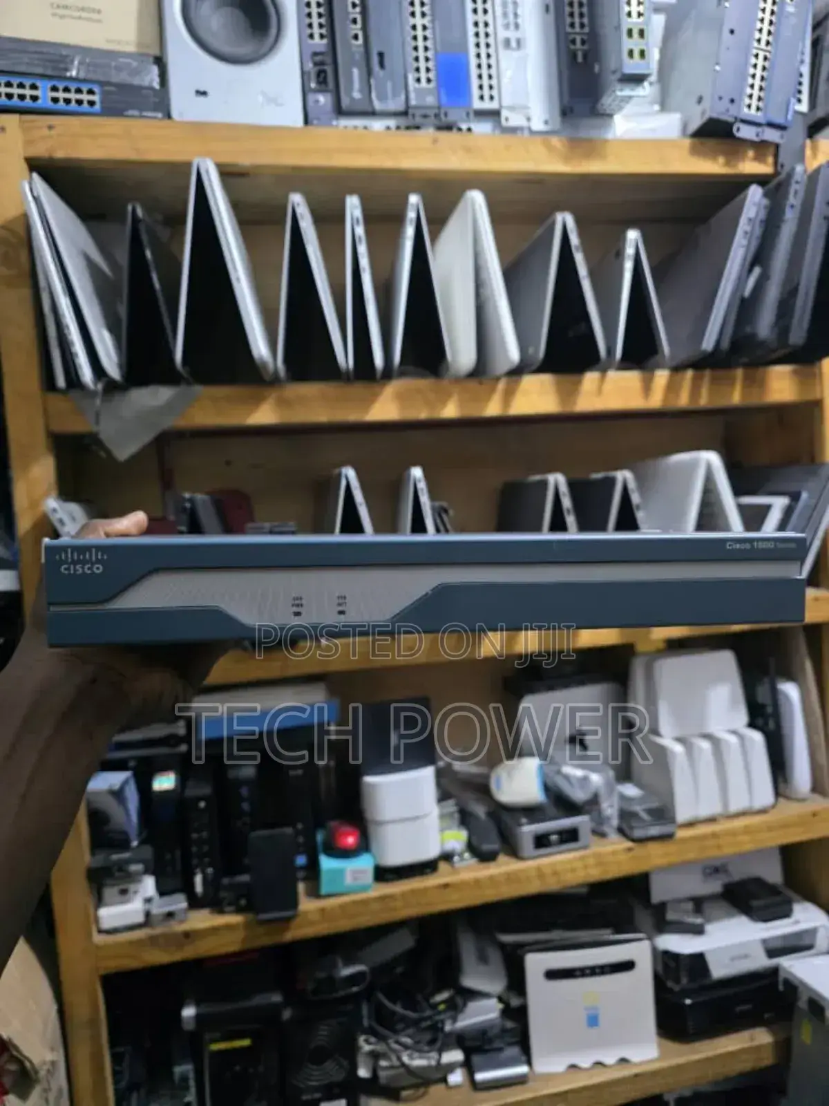 Cisco 1800 Series Router
