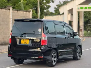 Toyota Noah 2009 Black