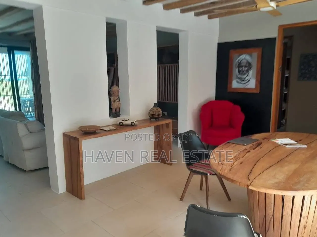 Furnished 6bdrm Villa in Kaskazini B for sale