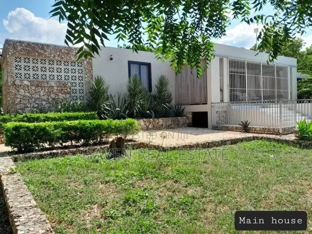 Furnished 6bdrm Villa in Kaskazini B for sale
