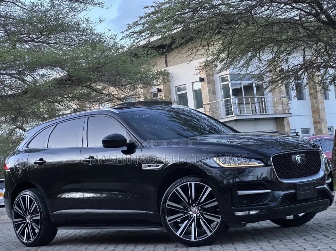 Jaguar F-Pace 35t R-Sport 2017 Black