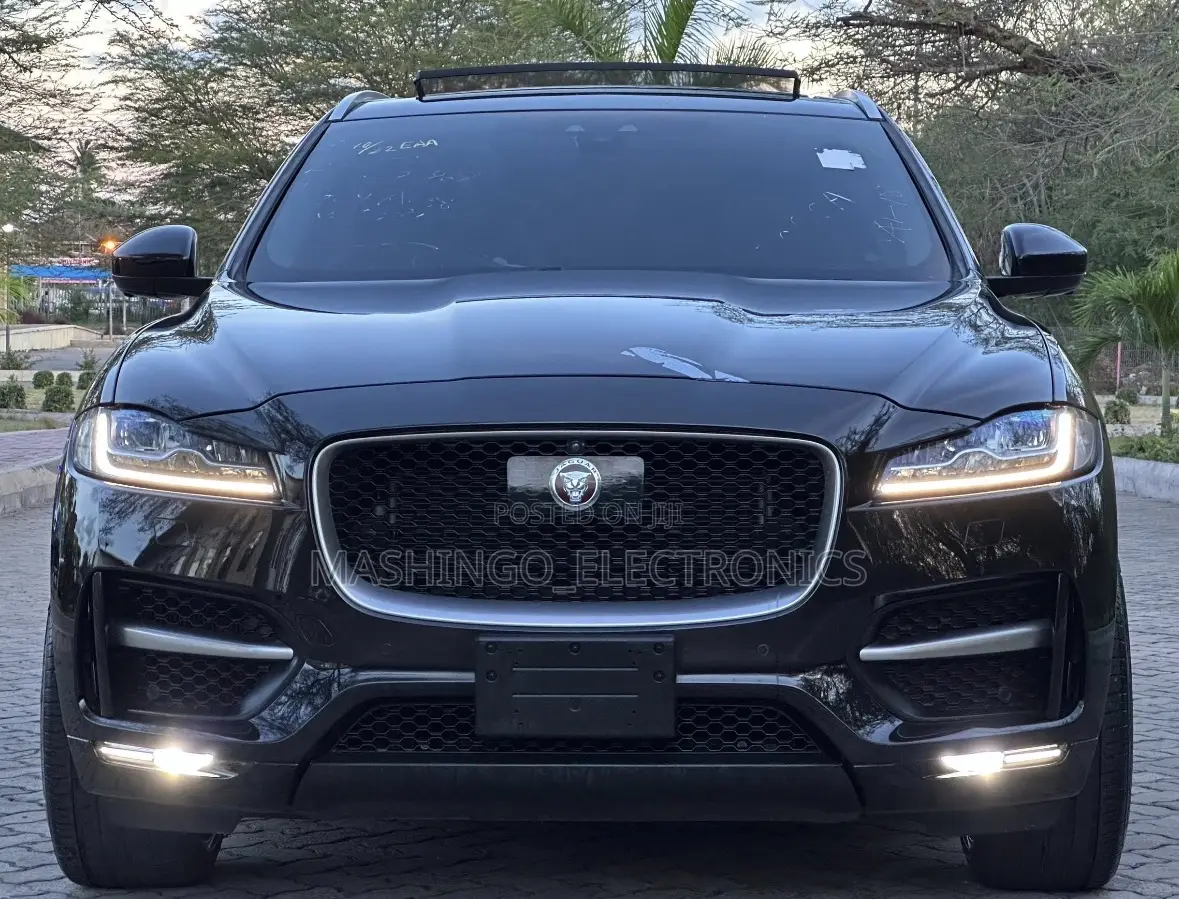 Jaguar F-Pace 35t R-Sport 2017 Black
