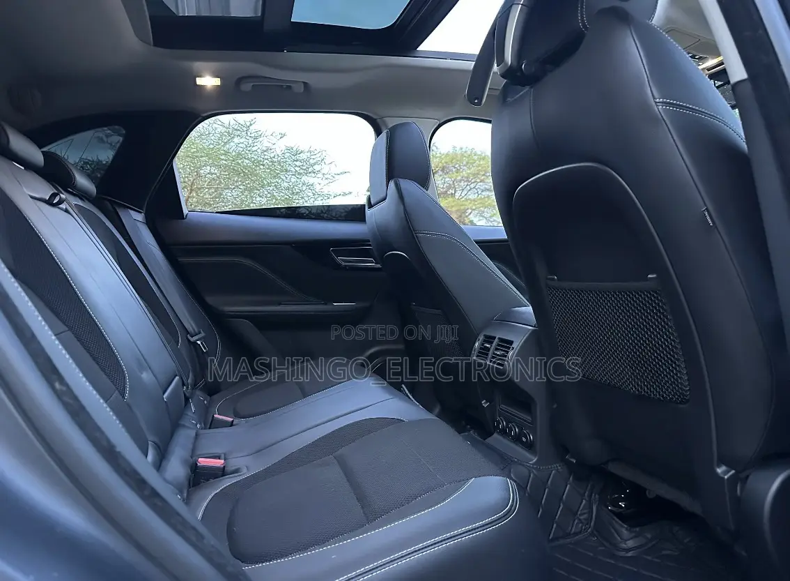 Jaguar F-Pace 35t R-Sport 2017 Black
