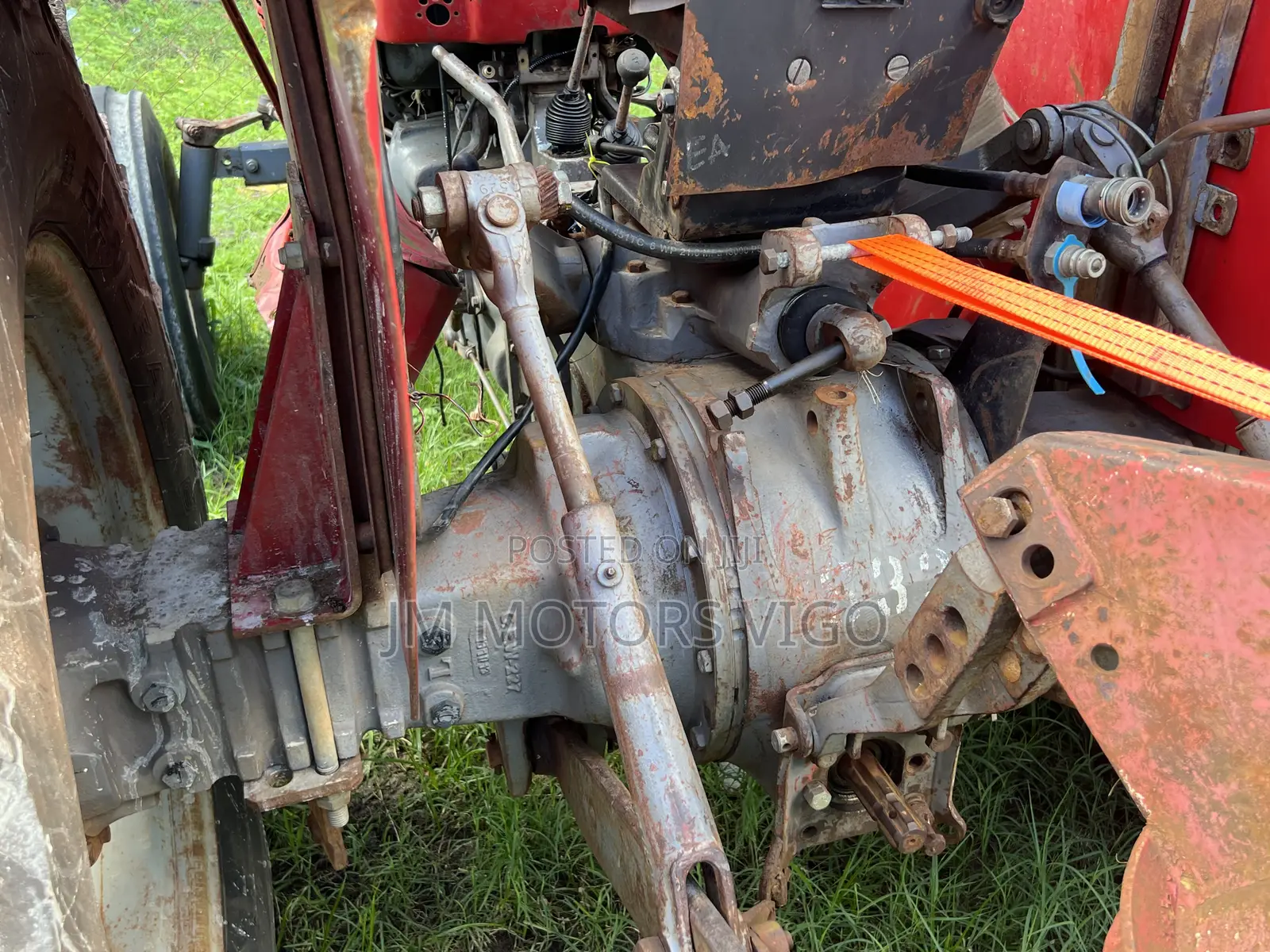 Tractor Massey Ferguson