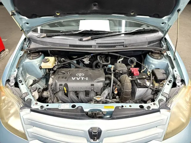 Toyota IST 2003 Blue