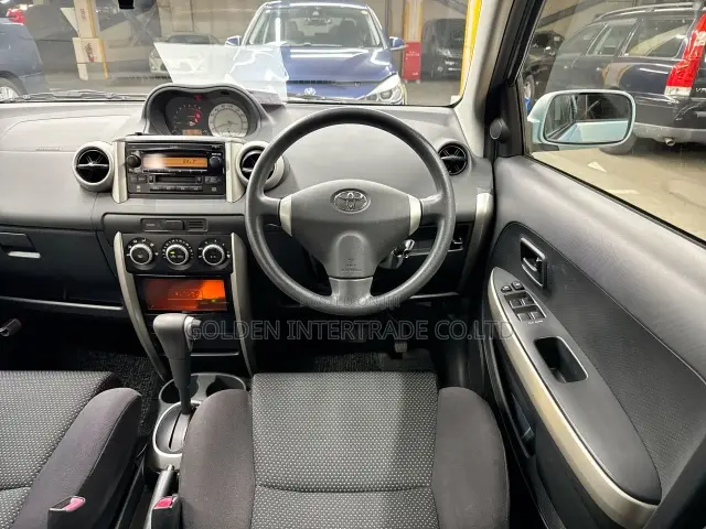 Toyota IST 2003 Blue