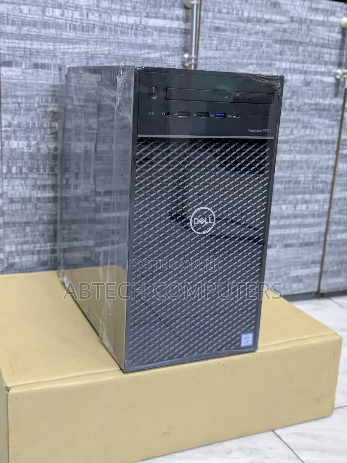 Desktop Computer Dell 18GB Intel Core i7 SSD 512GB