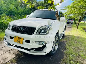 Toyota Land Cruiser Prado 2007 White