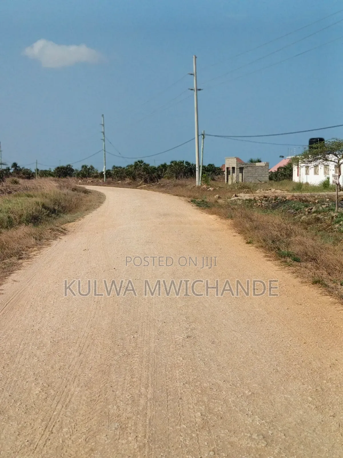 Kiwanja Kinauzwa Kigamboni Cheka Mtaa Wa Mwanzo Mgumu