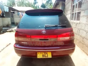 Toyota Vista 1998 Red