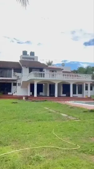 7bdrm Block of Flats in Mchakama Real Estate, Mbezi Beach for sale