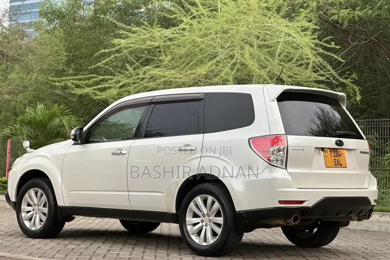 Subaru Forester 2011 White