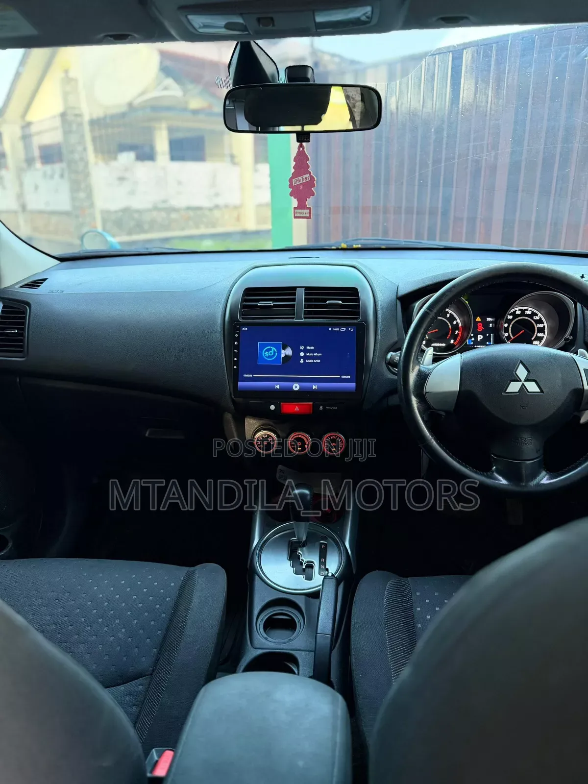 Mitsubishi RVR 2010 Green