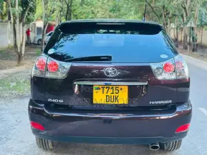 Toyota Harrier 2.4 2004 Black
