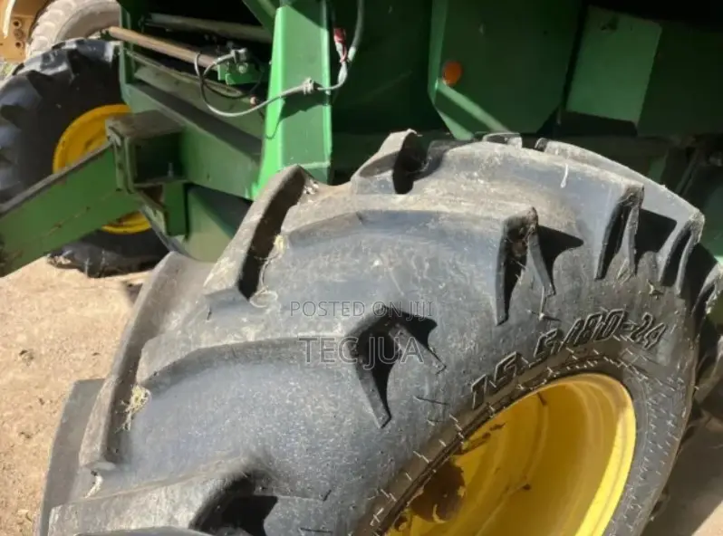 John Deere 2254