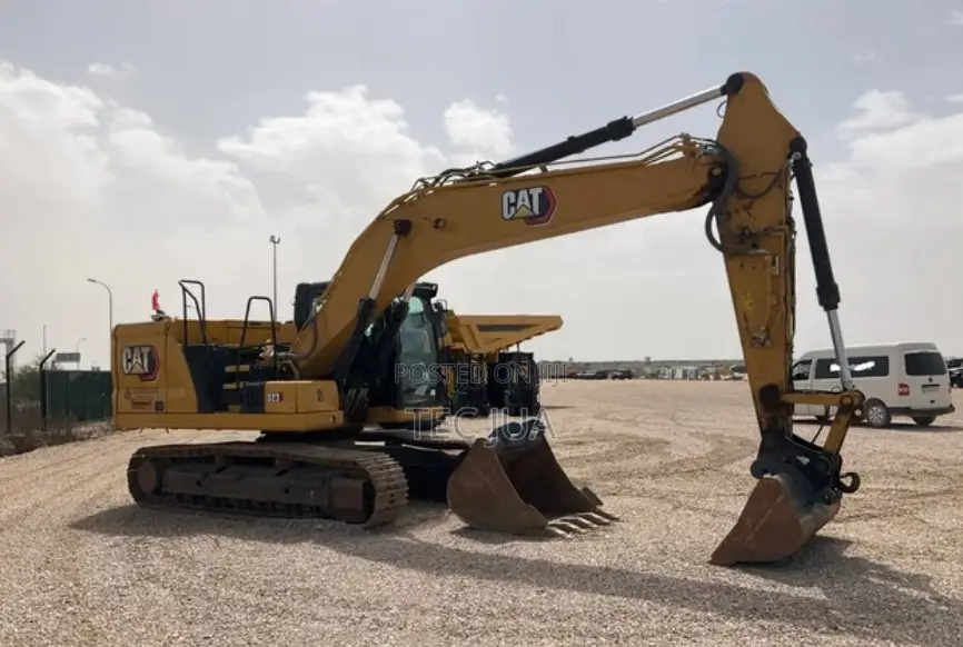 Caterpillar 323