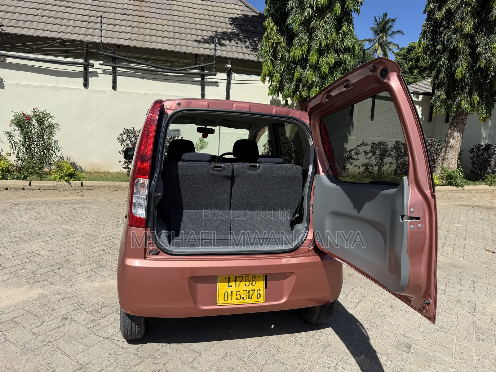 Daihatsu Move 2008 Pink