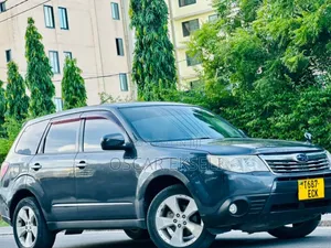Subaru Forester 2009 Gray