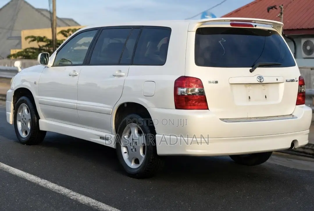 Toyota Kluger 2005 Pearl