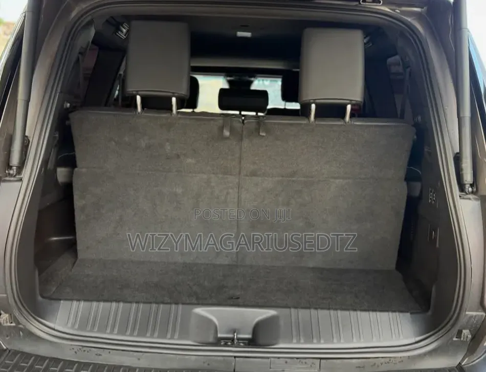 Toyota Land Cruiser Prado 2.8 2024 Brown