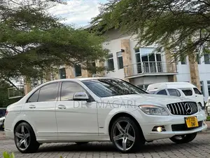 Mercedes-Benz C-Class 2007 White
