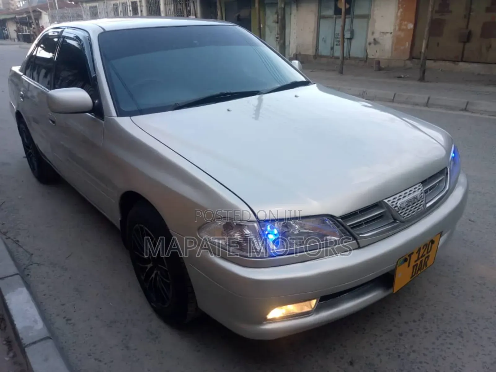 Toyota Carina 1.8 FWD Sedan 2001 Silver