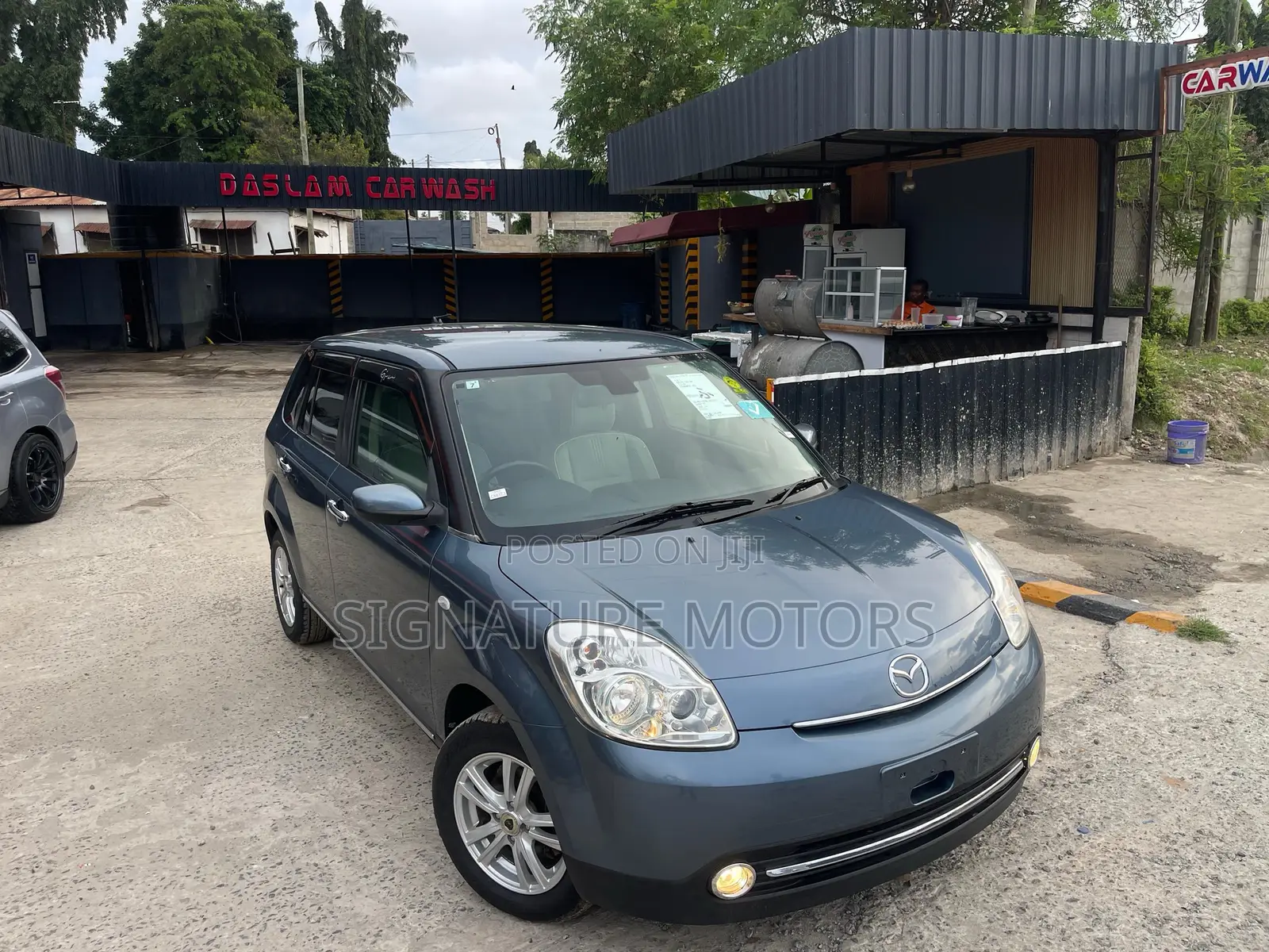Mazda Verisa 2013 Gray