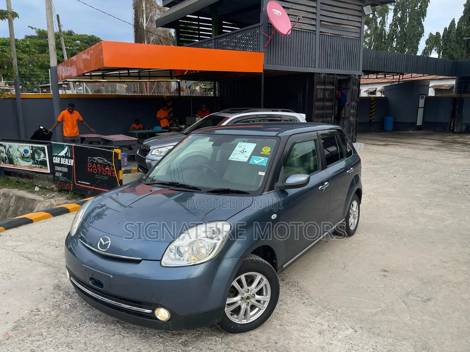 Mazda Verisa 2013 Gray