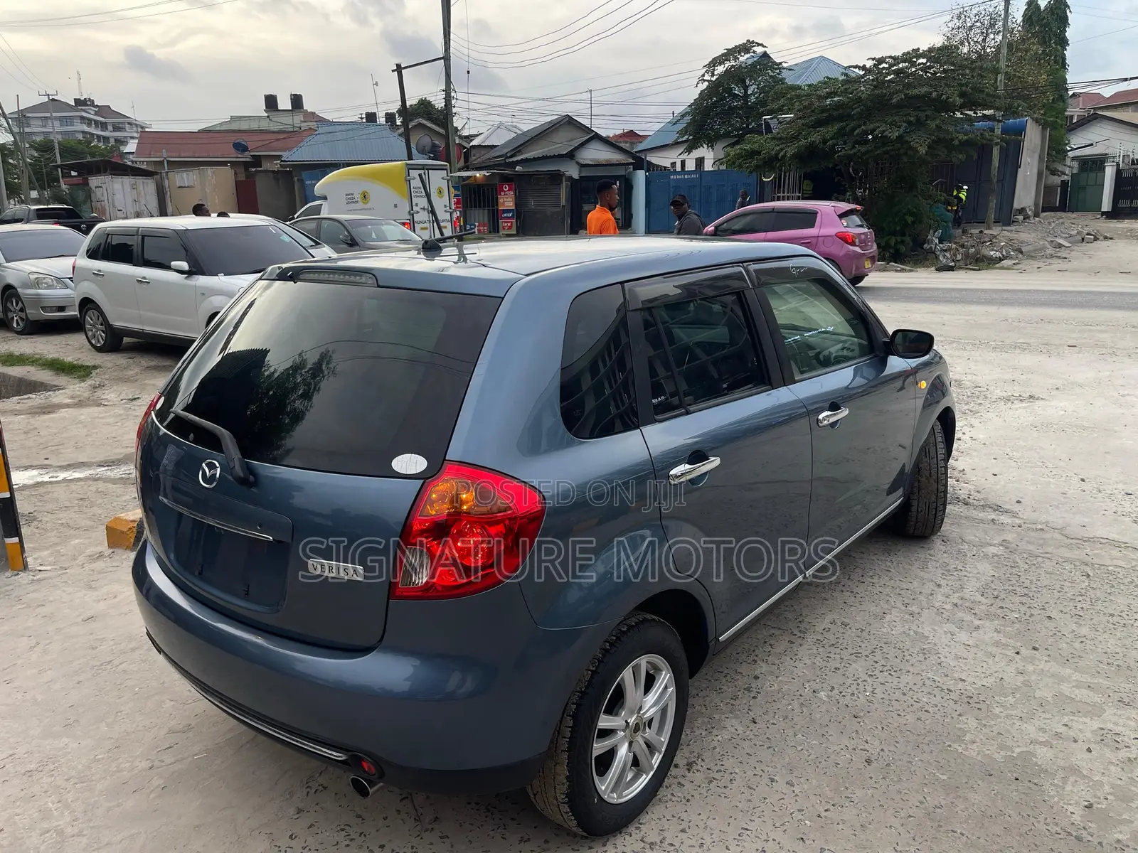 Mazda Verisa 2013 Gray